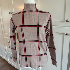 Tahari high-end classic mock‎ turtleneck medium classy casual plaid sweater.
